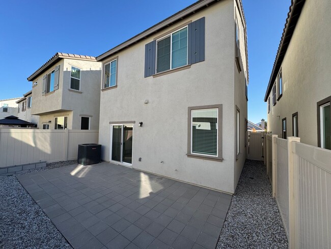 Building Photo - Brand New 4 bedroom Moreno Valley home wit...