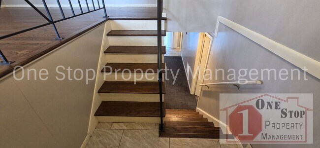 Building Photo - 8408 E 93rd Terrace