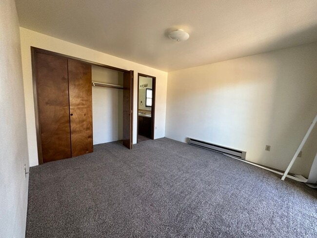 Building Photo - 2510 Bly St