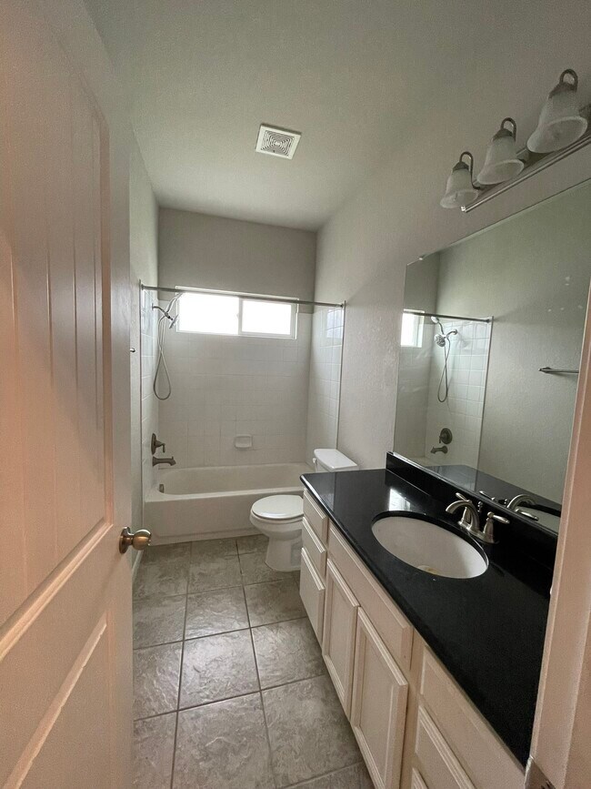 Building Photo - 2942 Oak Branch Ridge