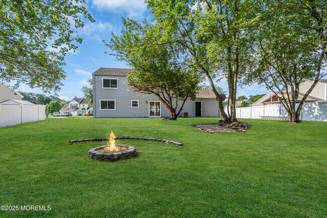 Building Photo - 944 Yellowbank Rd