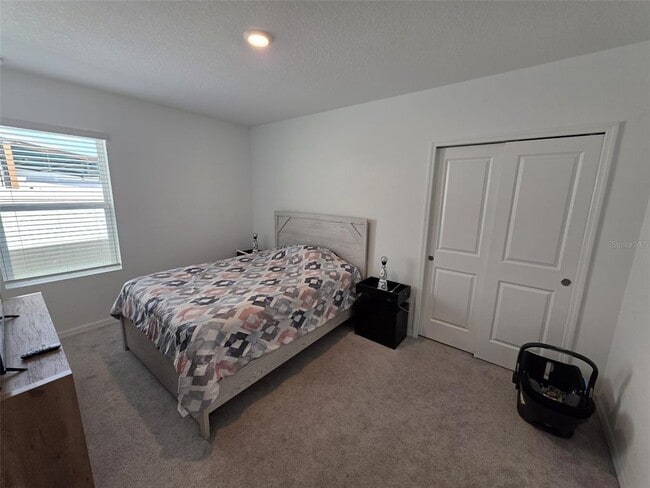 Building Photo - 559 Wayland Dr
