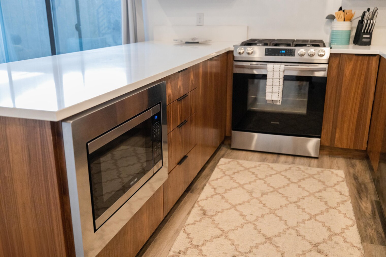 Building Photo - 2597 S 700 E