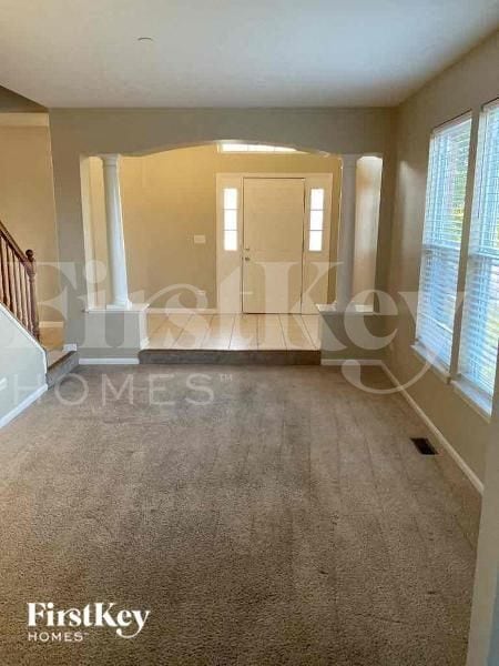 Building Photo - 77 Henson Ct