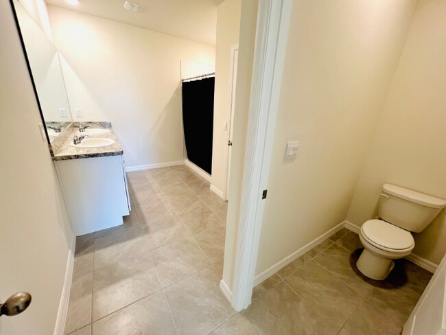 Building Photo - 1110 Star Ruby Ln