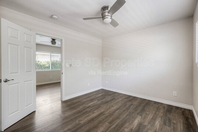 Building Photo - 2727 1/2 G Street