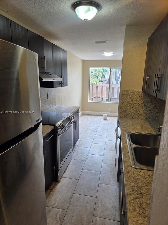 Building Photo - 8218 NW 8th Pl