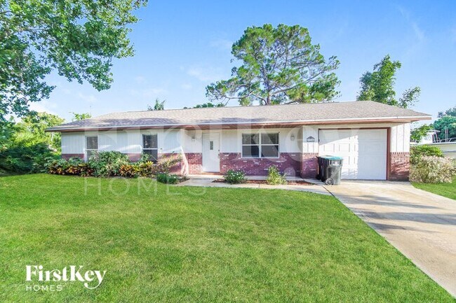 Primary Photo - 738 Empress St SE