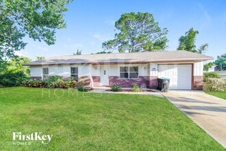 Building Photo - 738 Empress St SE