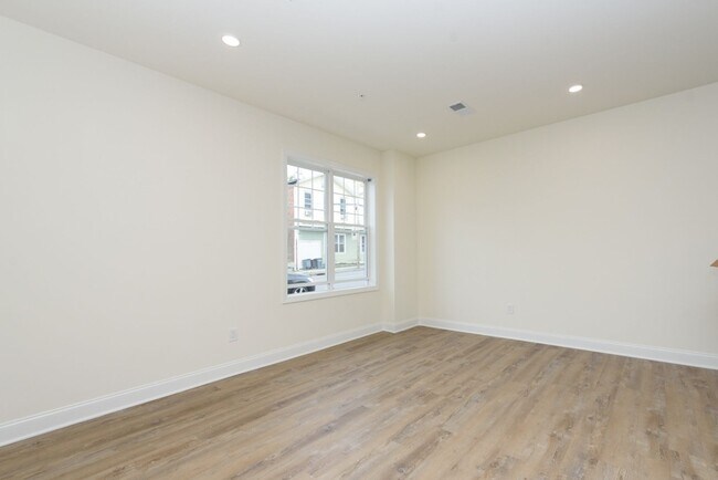 Building Photo - Introducing Premier Residences: Unparallel...