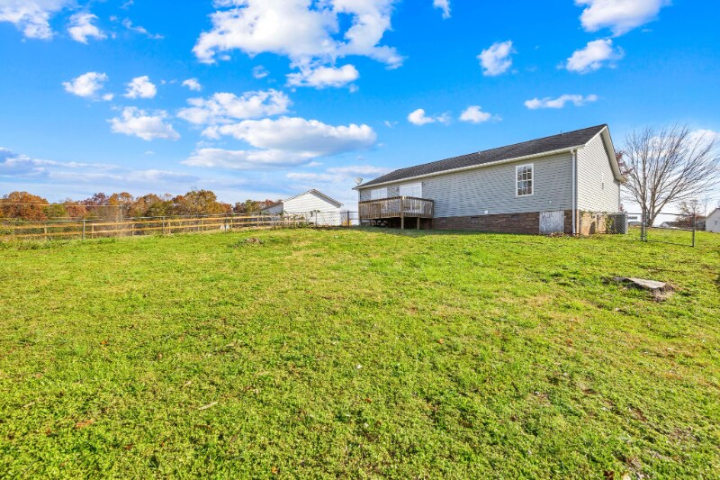 Building Photo - 304 Walkers Ridge Dr