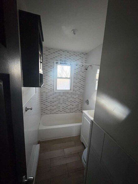 Building Photo - 4 Sunrise Trail