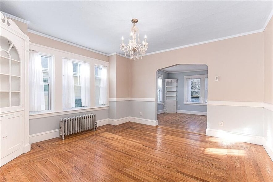 Building Photo - 30 Taft Ave