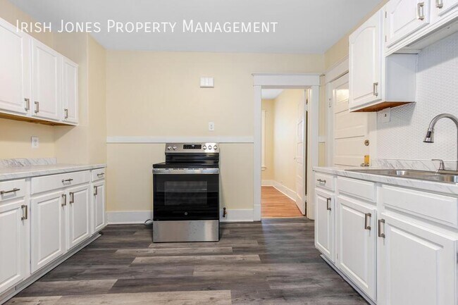 Building Photo - 239 Crowley Ave