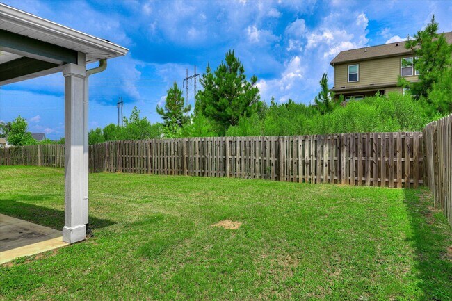 Building Photo - 445 Longmeadow Dr