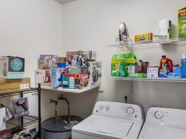 Building Photo - 580 S Main St