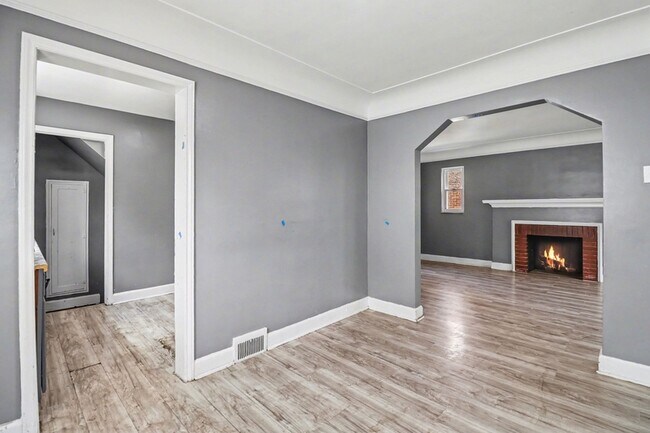 Building Photo - 16605 Freeland St