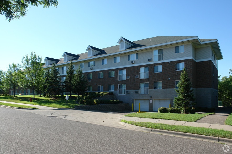 Crown Ridge 11367 Fairfield Rd MN 55305 Apartment Finder