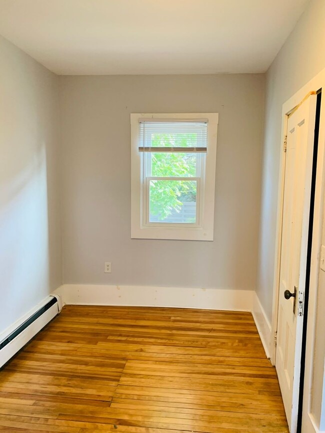 Building Photo - 33 O&#39;Brion St.