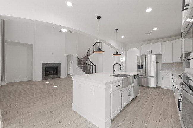 Building Photo - 406 Nocturne Rdg Dr