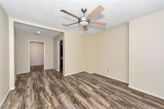 Building Photo - 26 Bounty Rd E