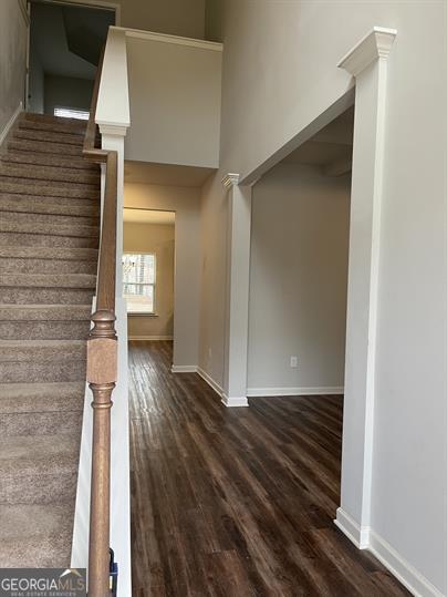 Building Photo - 304 Dorval Cir