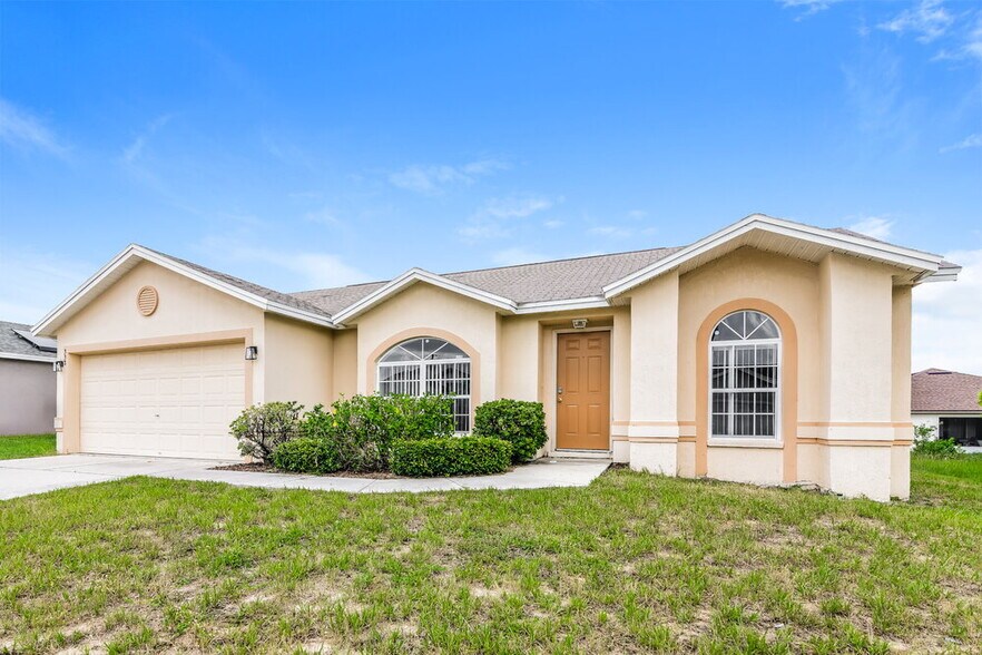 Building Photo - 338 Arlington Cir