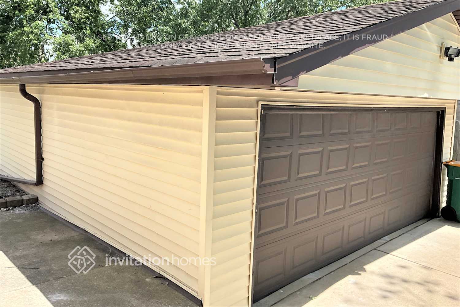 Building Photo - 4N157 7th Ave