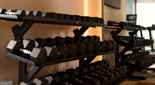 Building Photo - 660 11th St NW