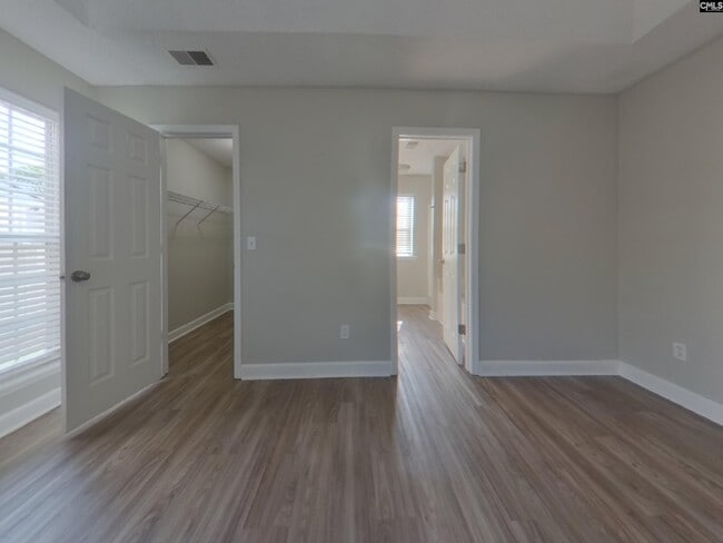 Building Photo - 92 Providence Plantation Cir