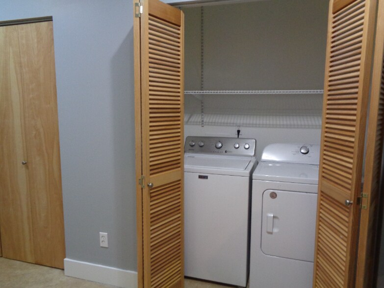 Building Photo - 9120 177th Ave NE