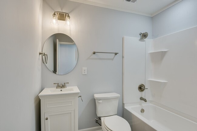 Building Photo - 1709 Forest Creek Ct