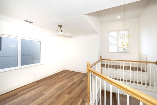 Building Photo - Executive Home With Remodeled Bathrooms + AC in Old Palo Alto