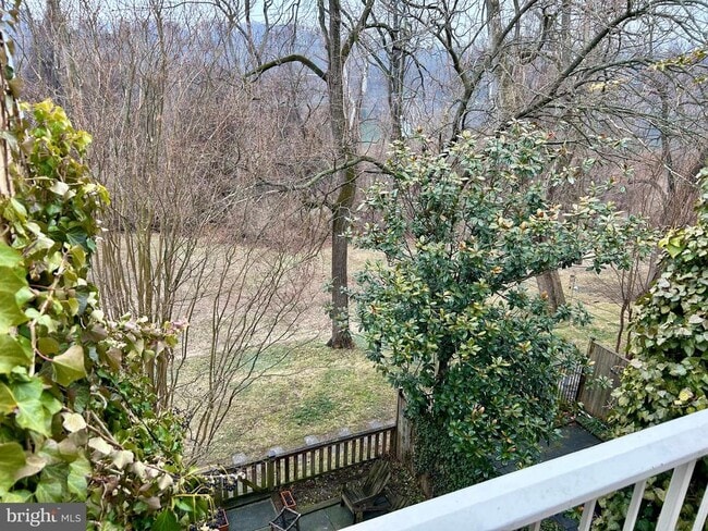 Building Photo - 4416 Lingan Rd NW