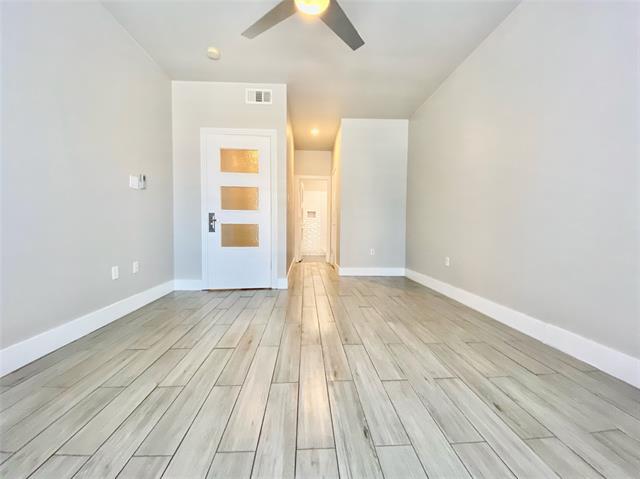 Building Photo - 1323 St Joseph St