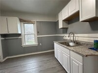 Building Photo - 3448 E 69th St