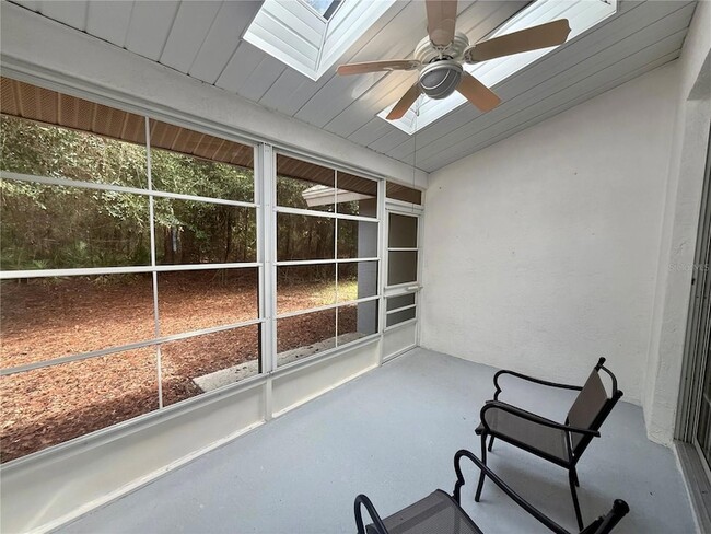 Building Photo - 8037 SW 115th Loop