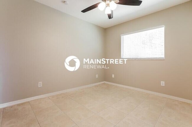 Building Photo - 3 Bedroom Pet-Friendly Home in North Port, FL with Main Street Renewal