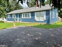 Building Photo - 205 Berea Church Rd