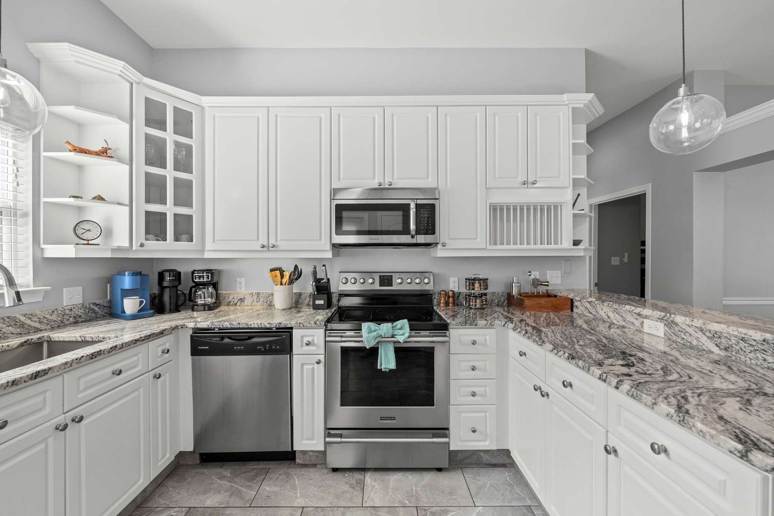 Building Photo - 4618 Windstarr Dr