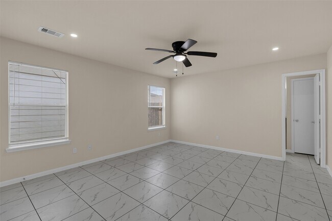 Building Photo - 2818 Piney Lake Ct