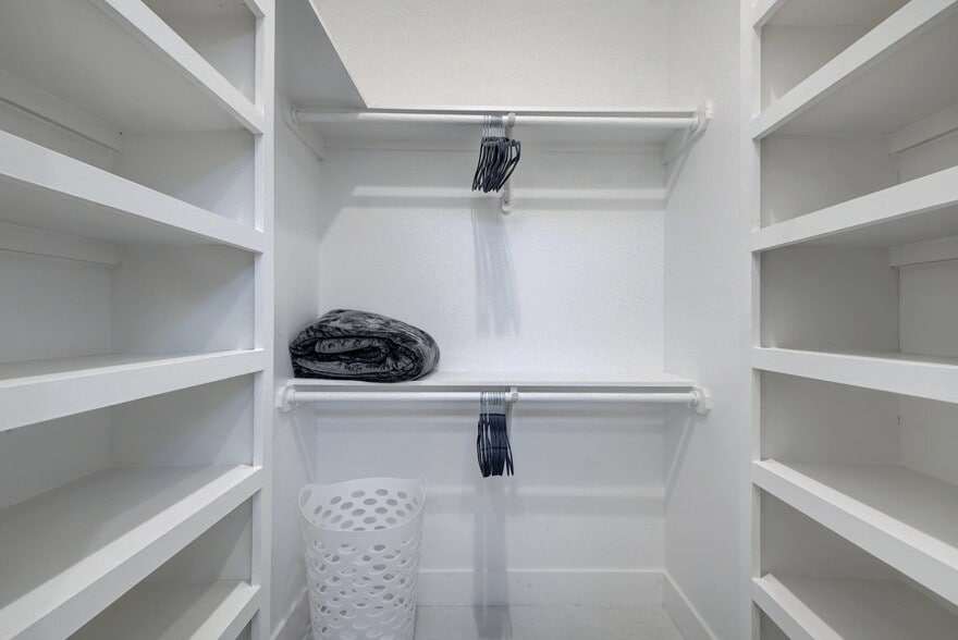Master closet w/shelving on both sides - 413 W Odell St