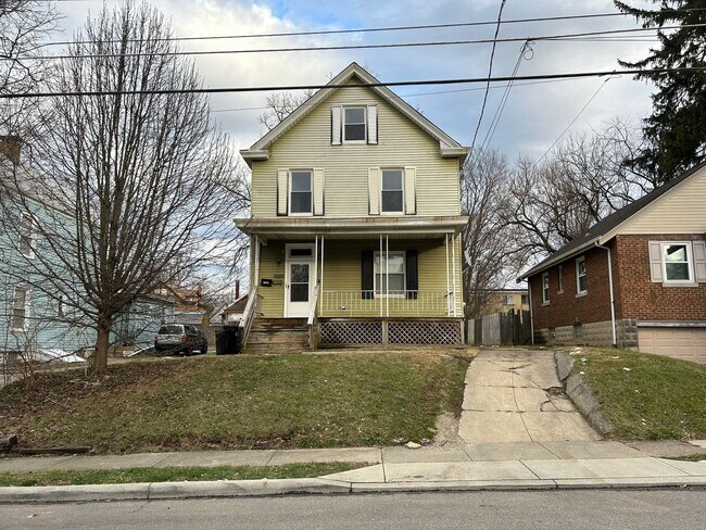 Primary Photo - Cozy Duplex in Cheviot