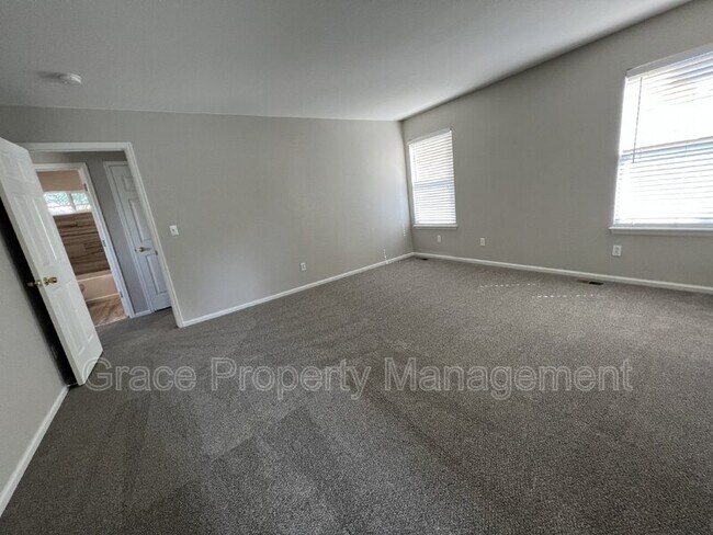Building Photo - 10580 Garfield St