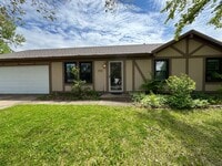 Building Photo - 1713 Mason Dixon Dr S