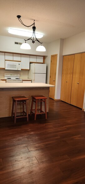 Building Photo - 2874 Triple Crown Ln