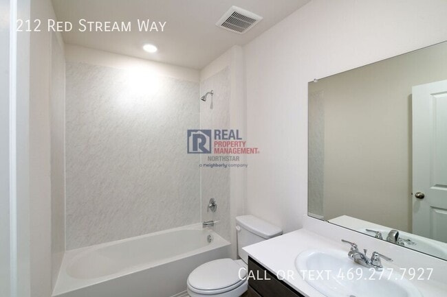 Building Photo - 212 Red Strm Wy