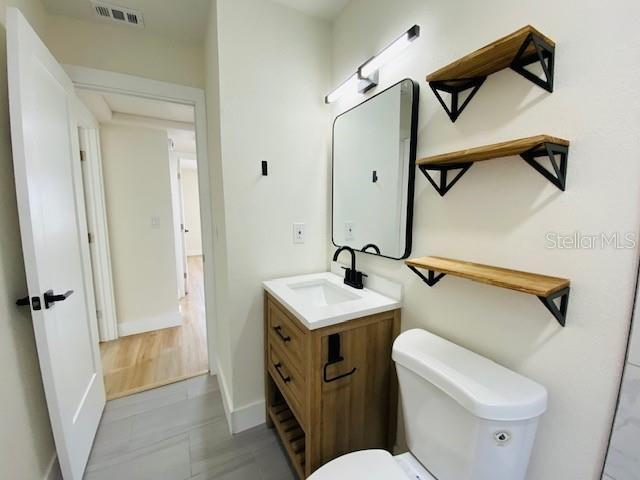 Building Photo - 1934 18th Ave S