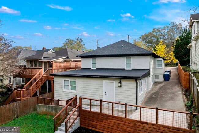 Building Photo - 2128 Hosea L Williams Dr NE