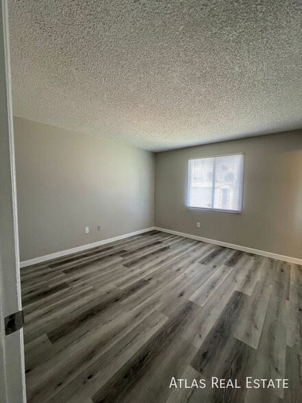 Building Photo - 13641 N 36th St